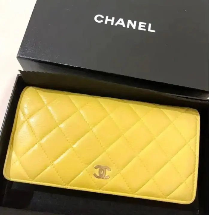 値下げ交渉承ります。CHANEL ブラックレザー マネークリップ シャネル CHANEL スニーカー G36487 レザー スニーカー メンズ