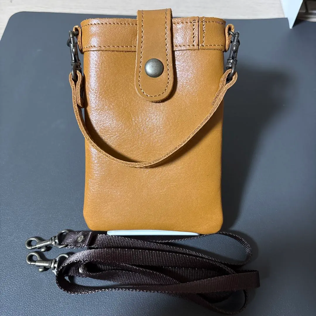 FU-SI FERNALLE 芙絲費納勒 肩背包 手機包 的縮圖