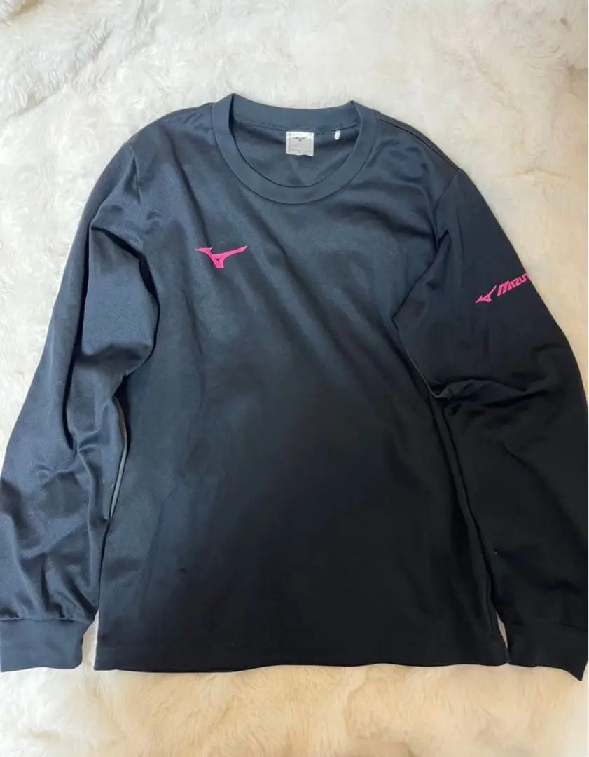 Thumbnail of Mizuno Long Sleeve Warm-up Wear Set of 2