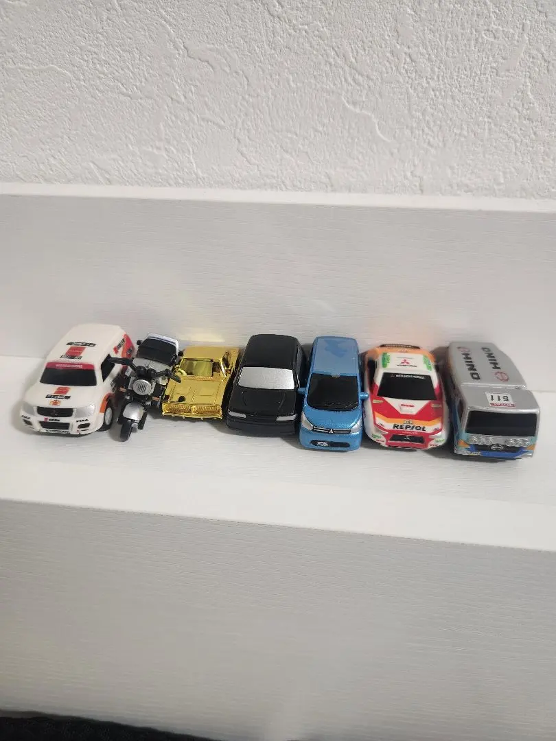Thumbnail of Choro-Q Mini Car Set: 7 Cars, White, Black, Blue, Gold, Silver
