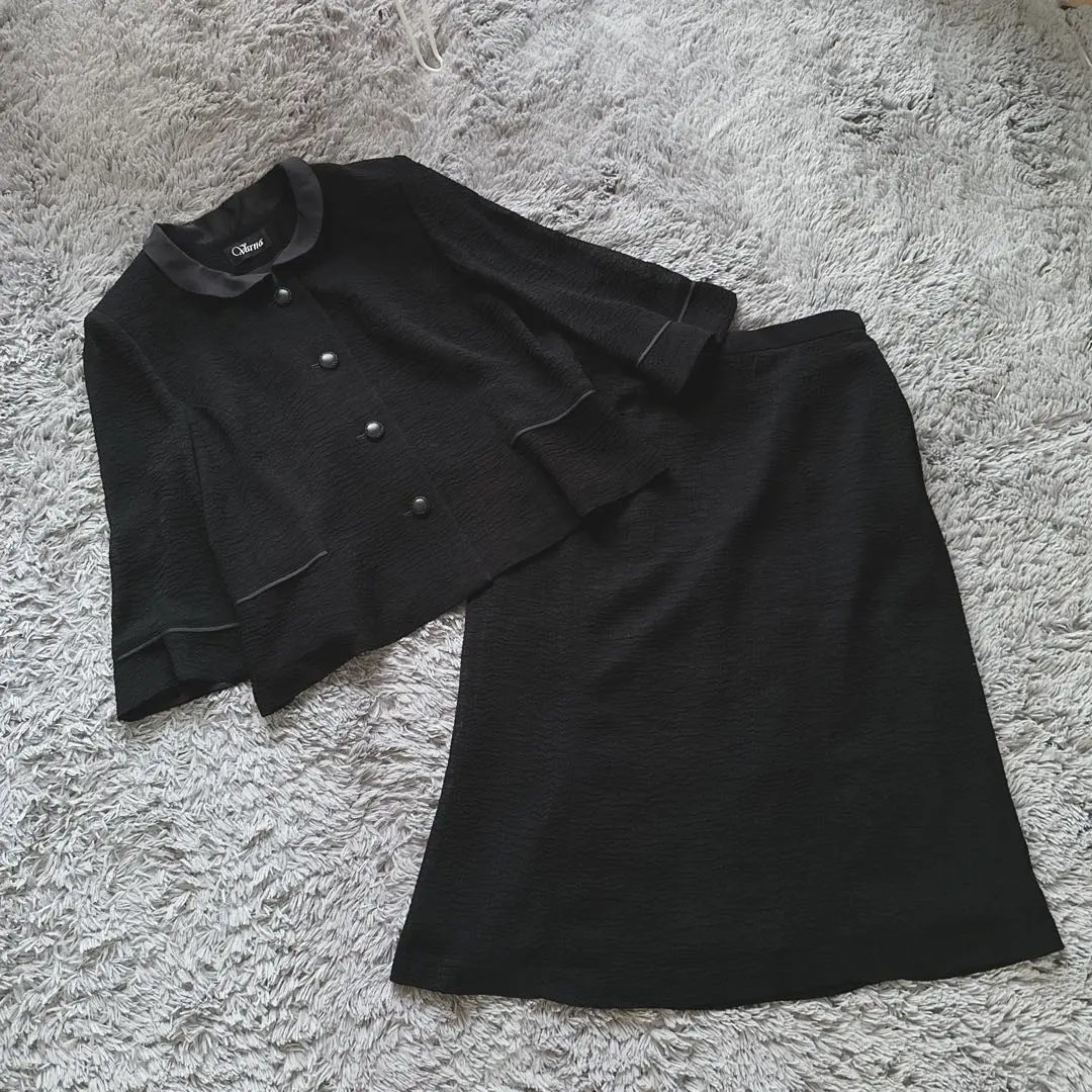 瓦爾納 黑色正式服 裙裝套裝 13號 薄款 婚喪喜慶 的縮圖