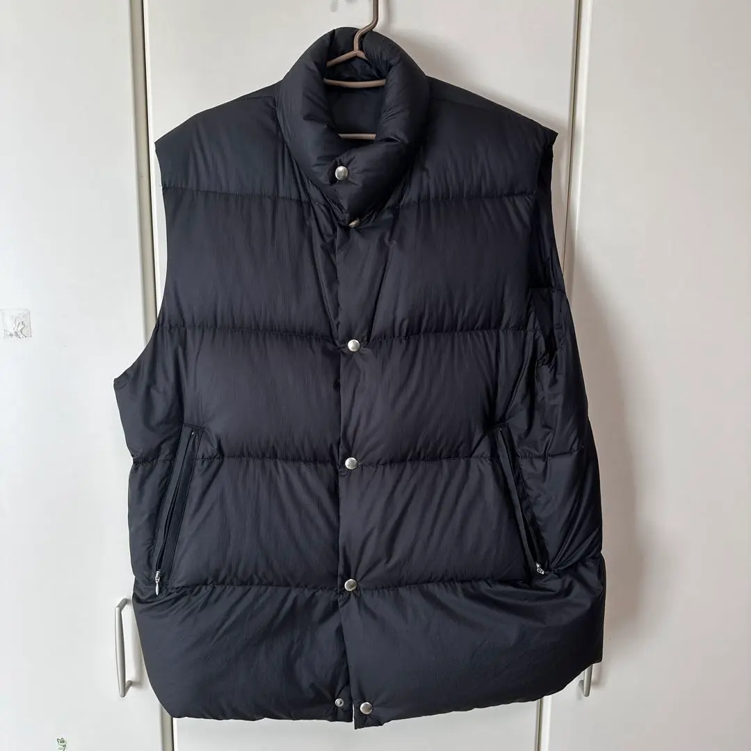 [バーバパパさん専用]23aw comoli ダウンベスト バーバパパさん専用]23aw comoli ダウンベスト - メルカリ
