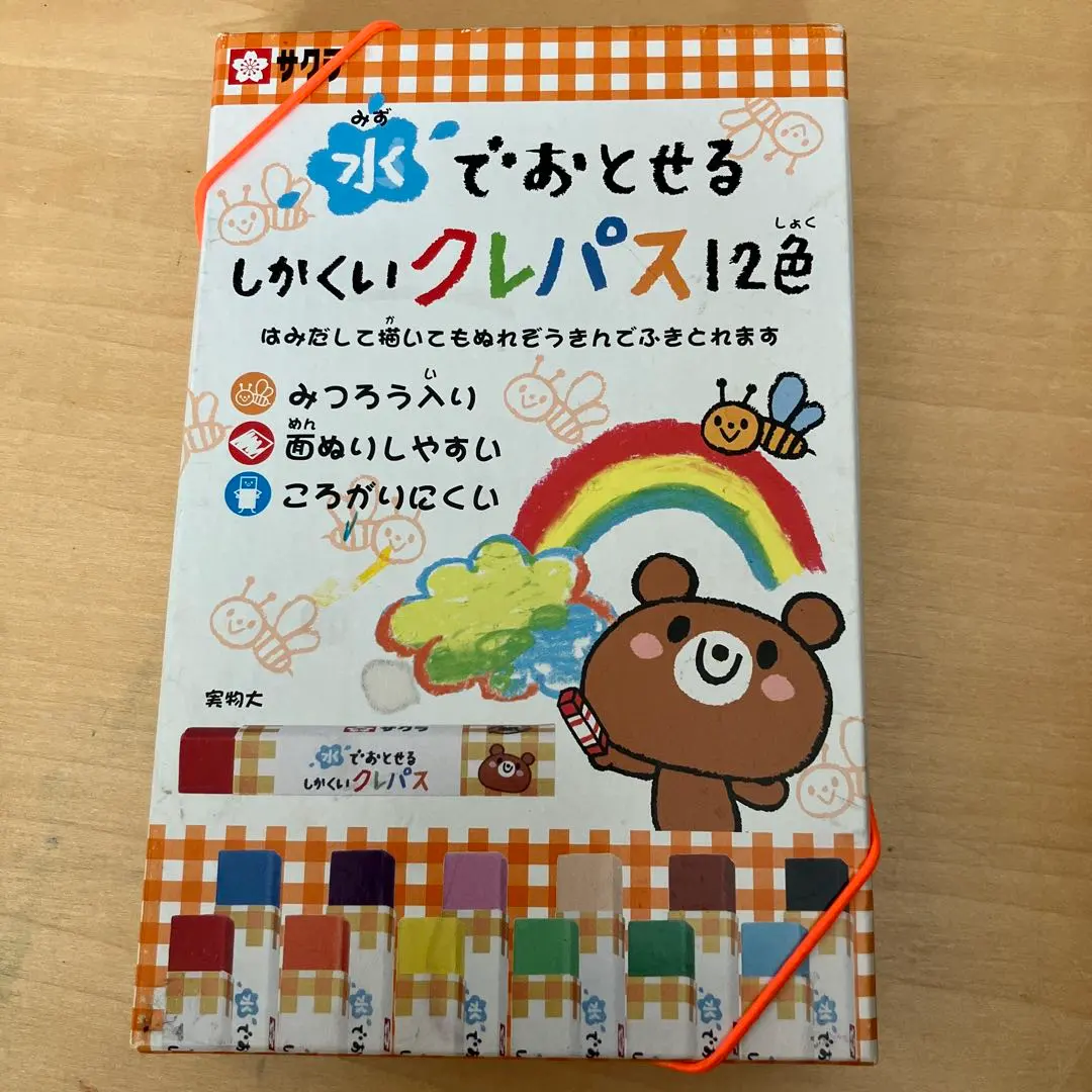 Thumbnail of 12-color water-erasable square crayons