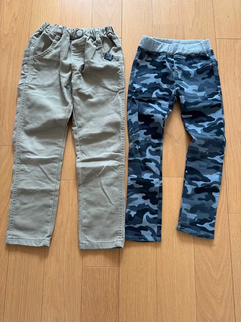Thumbnail of Two pairs of 120cm long kids' pants