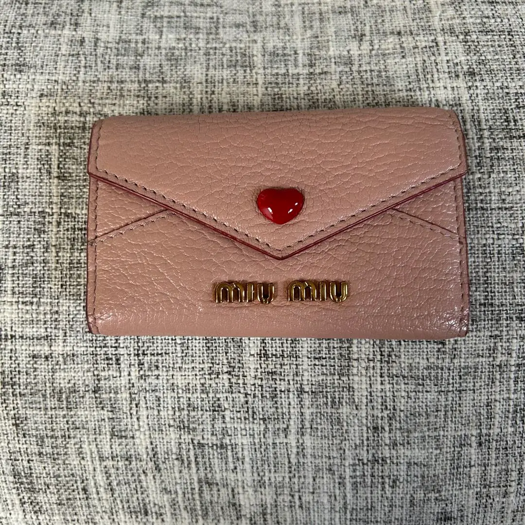 miu miu 缪缪 钥匙包 MADRAS LOVE 信封 6连 的縮圖