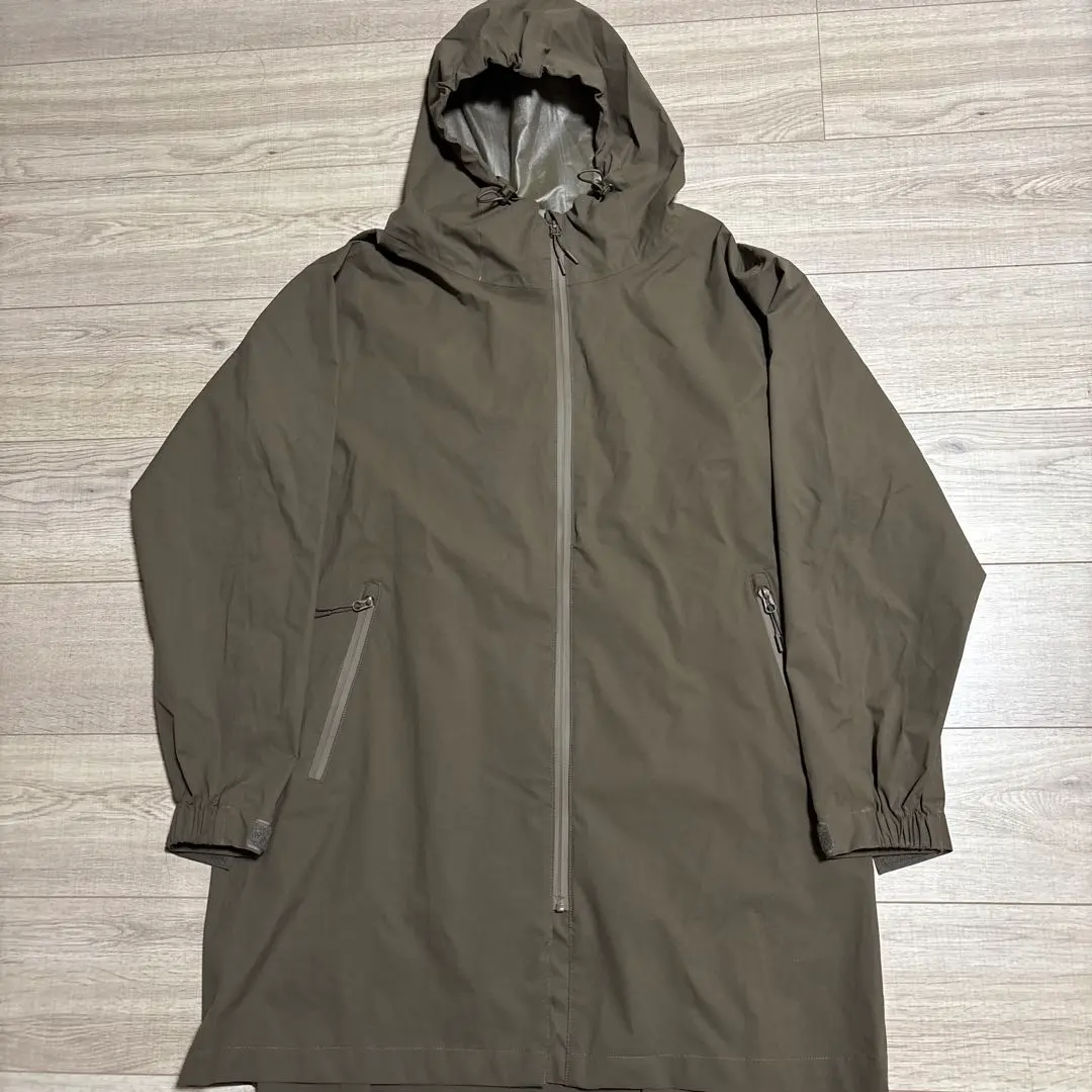 Thumbnail of Windbreaker, Size M, Jacket, Outdoor, Camping, Rainwear