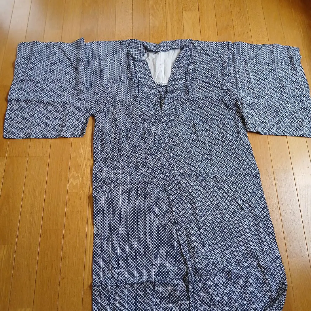 藏青色與白色幾何圖案 和服 浴衣 男士 的縮圖