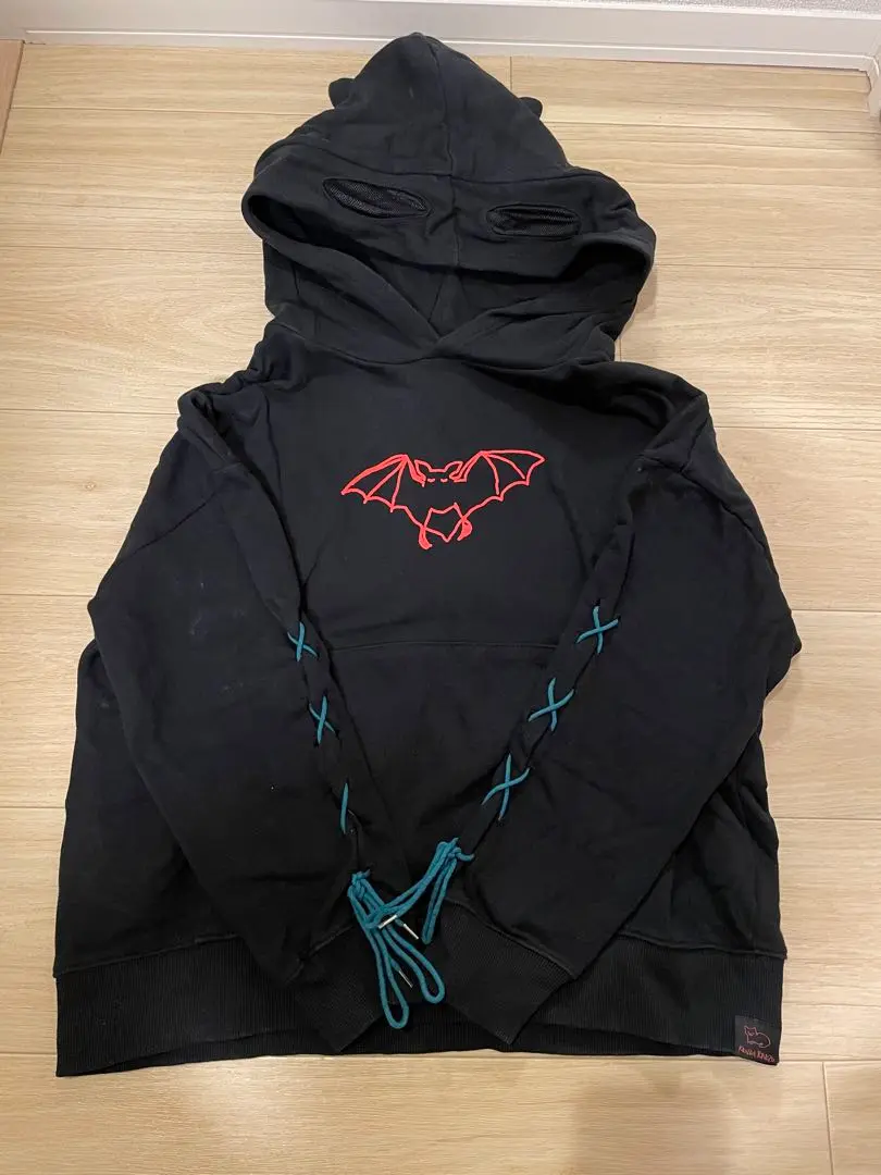米津玄師 こうもりパーカー こうもりパーカー – KENSHI YONEZU ONLINE STORE