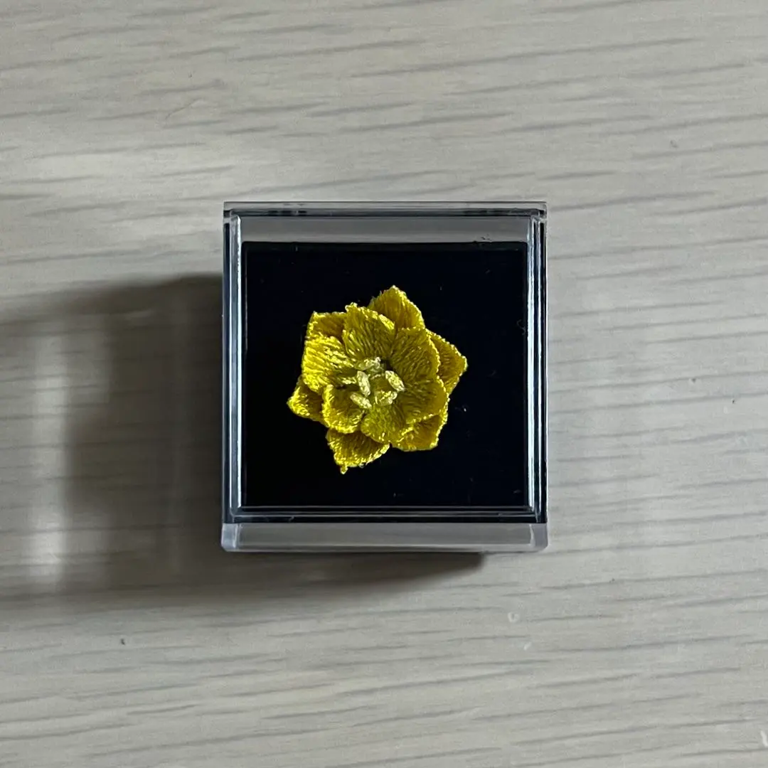 Thumbnail of INI Masaya Kimura Aoyama Yellow Boutonniere