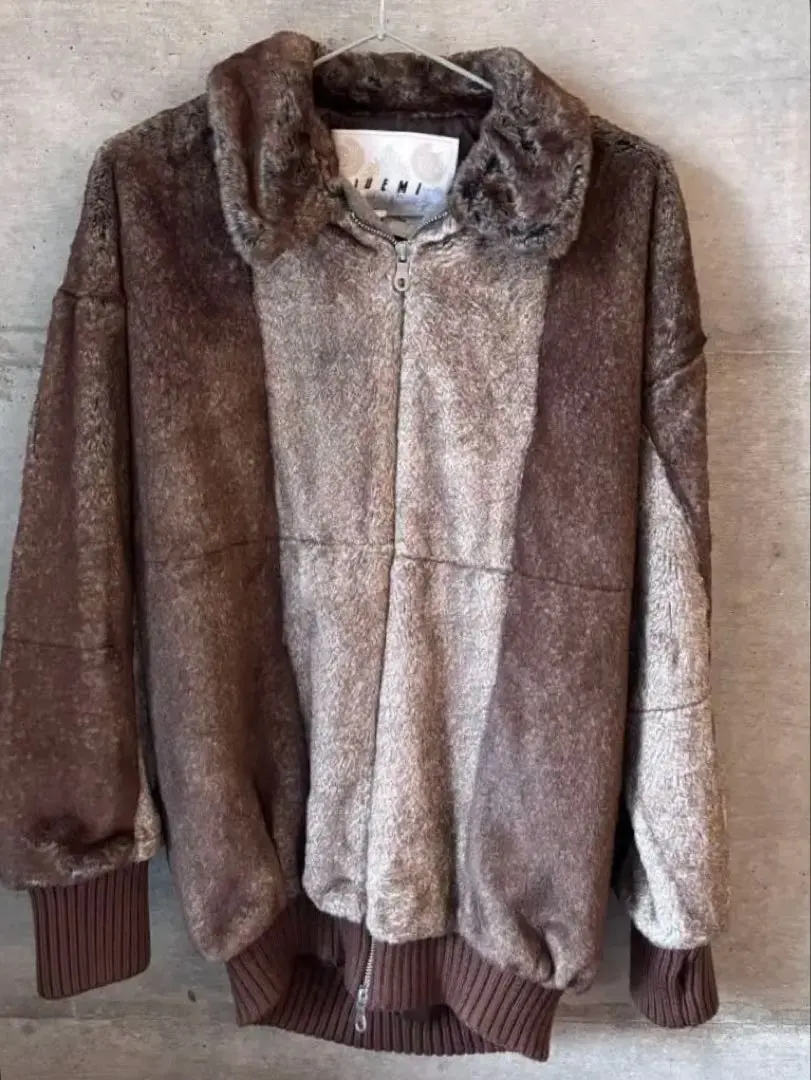 2025年最新】Juemi ファーブルゾンの人気アイテム - メルカリ