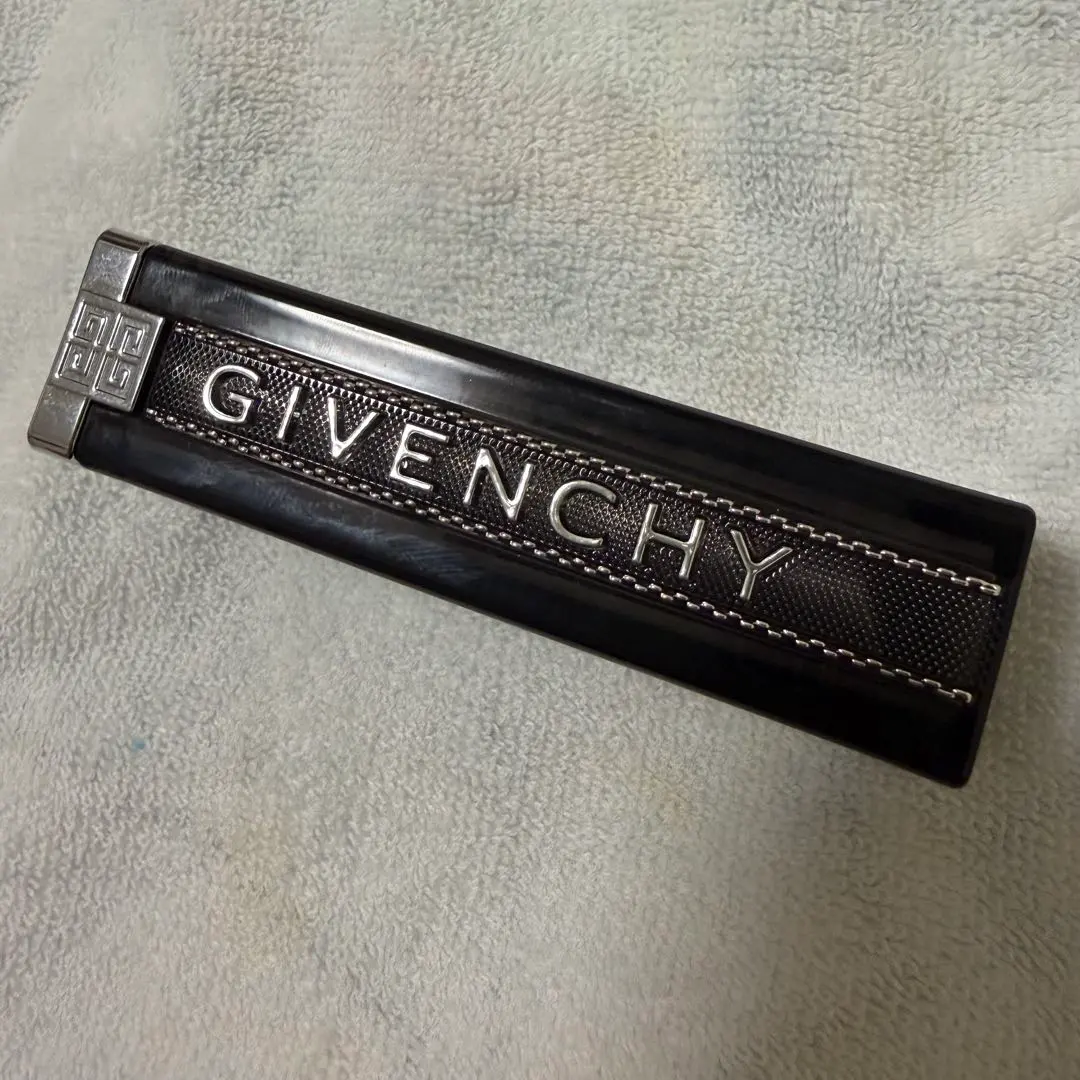 GIVENCHY L'INTERDIT 禁忌唇膏21 的縮圖