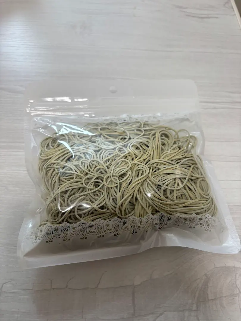 未使用　米色 橡皮筋 大量入 的縮圖
