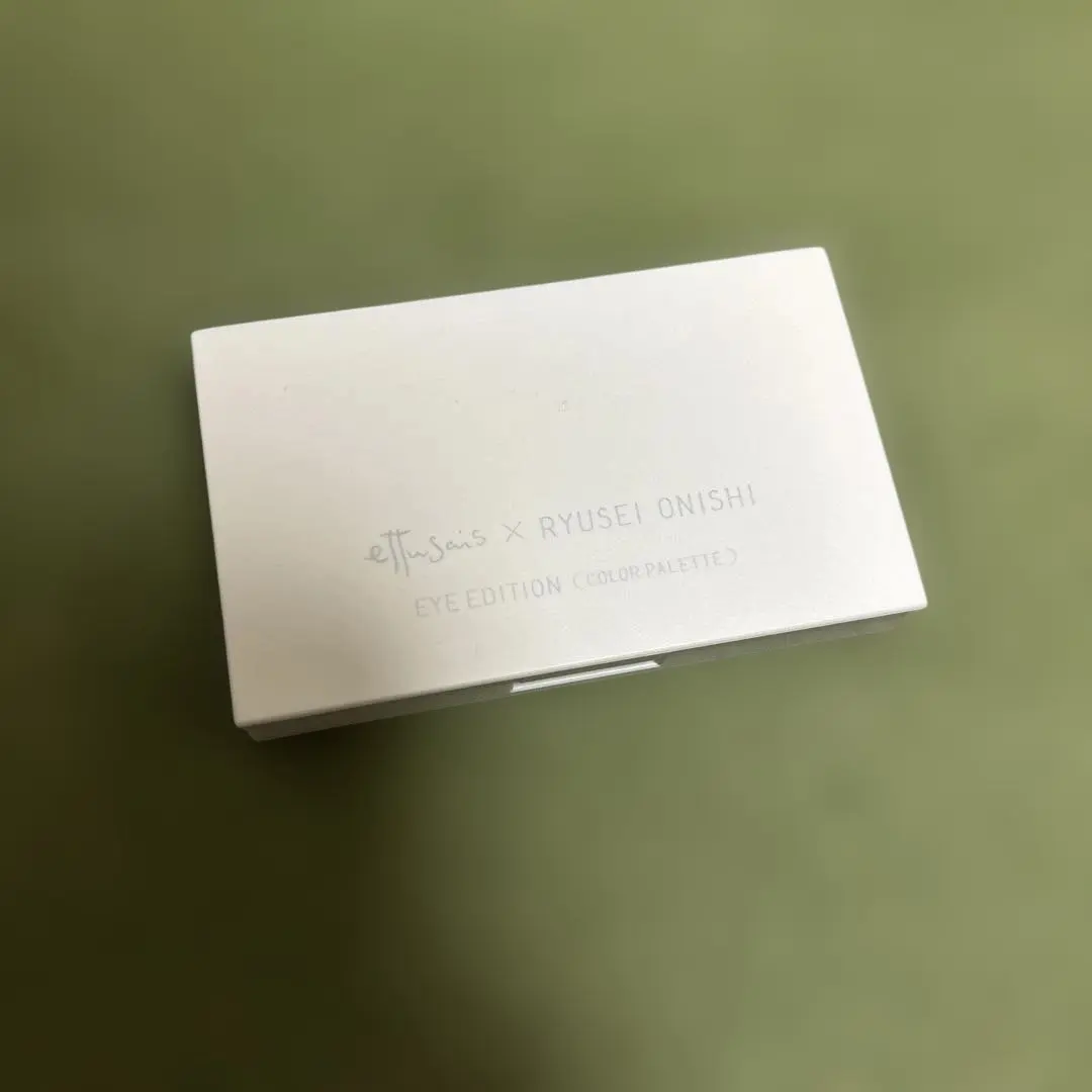 Thumbnail of ettusais x Ryusei Onishi Eye Edition Color Palette R728 Eyeshadow
