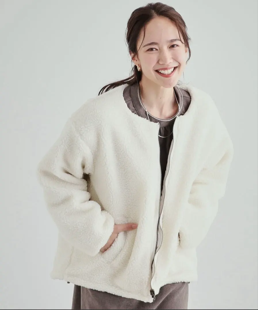 Shu-La-Ru 領口清爽 絨毛×絎縫 無領外套 雙面穿 的縮圖
