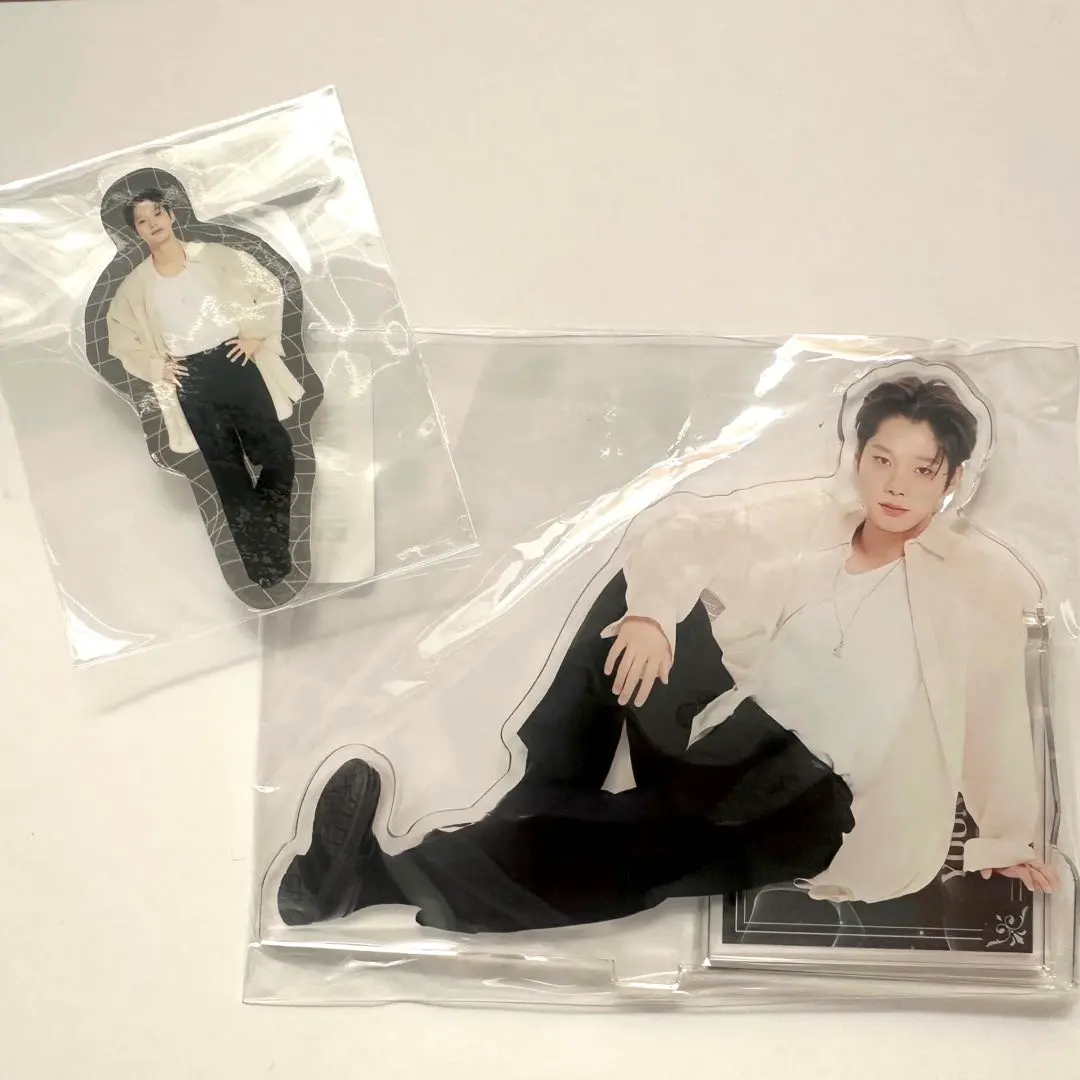 Thumbnail of ORβIT JUNON Lottery: YOONDONG Acrylic Stand & Stickers