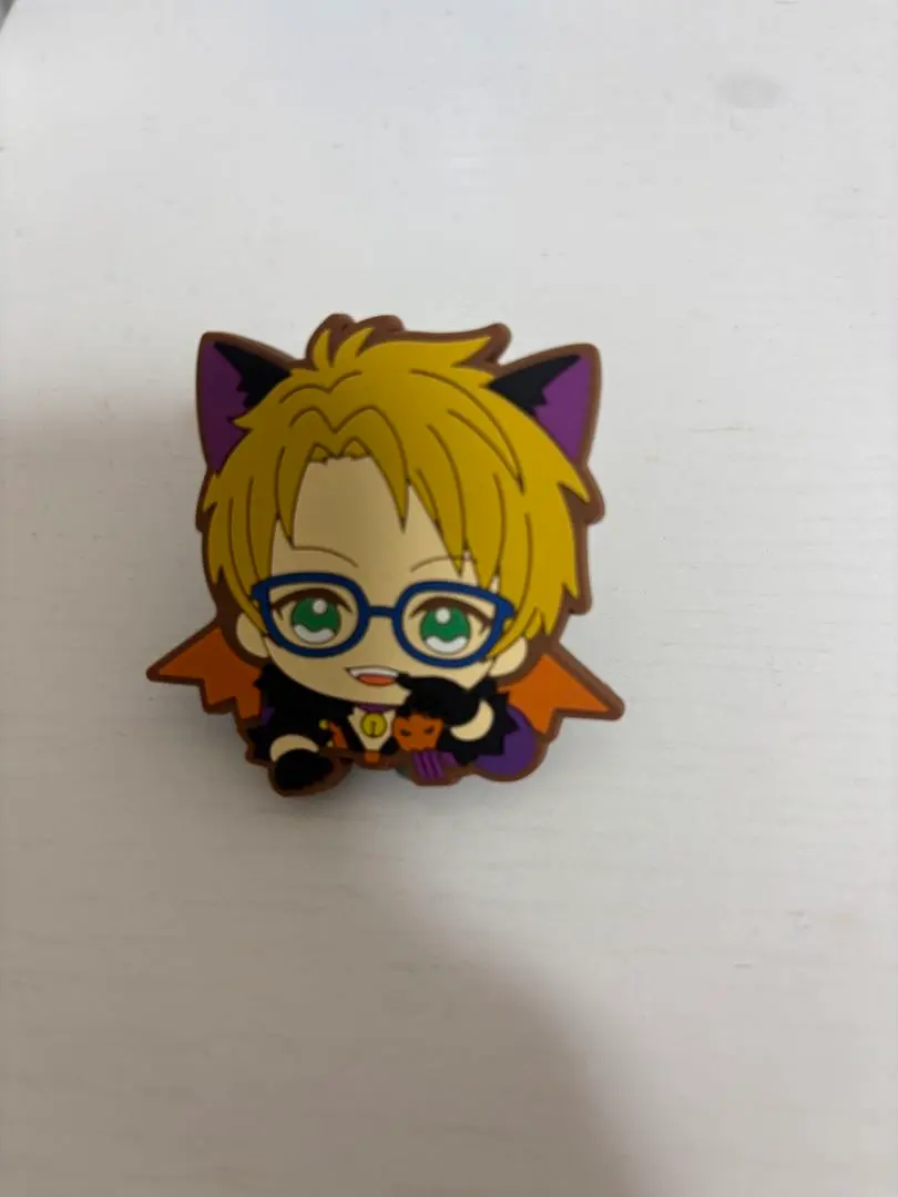 Thumbnail of Mao Isara Rubber Clip