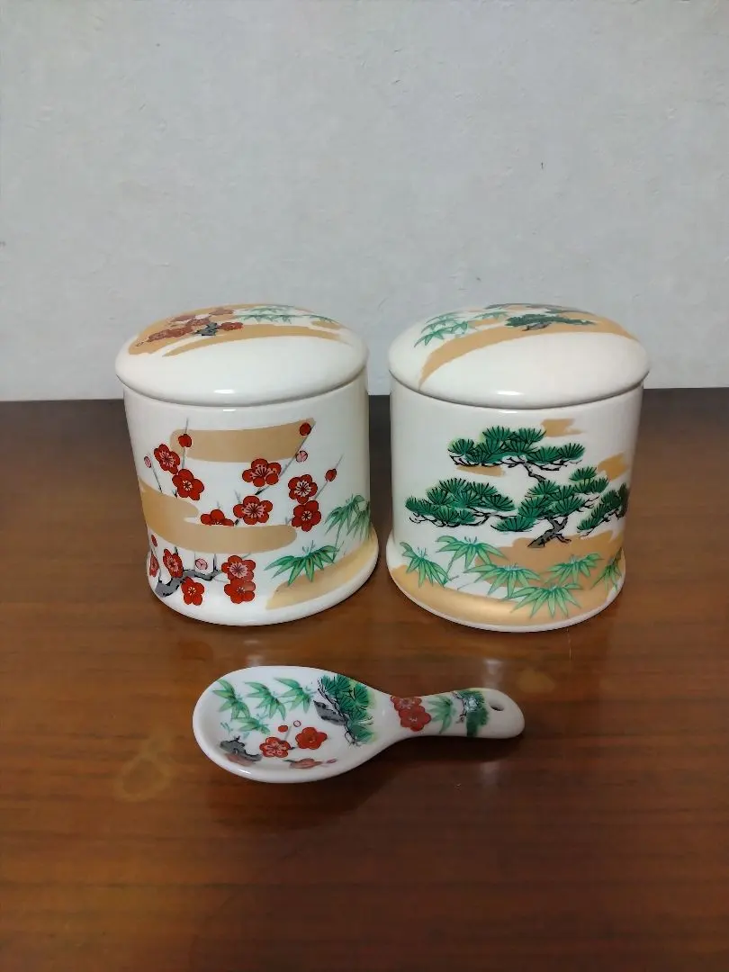 Thumbnail of Ceramic tea caddy set with pine and plum blossom design