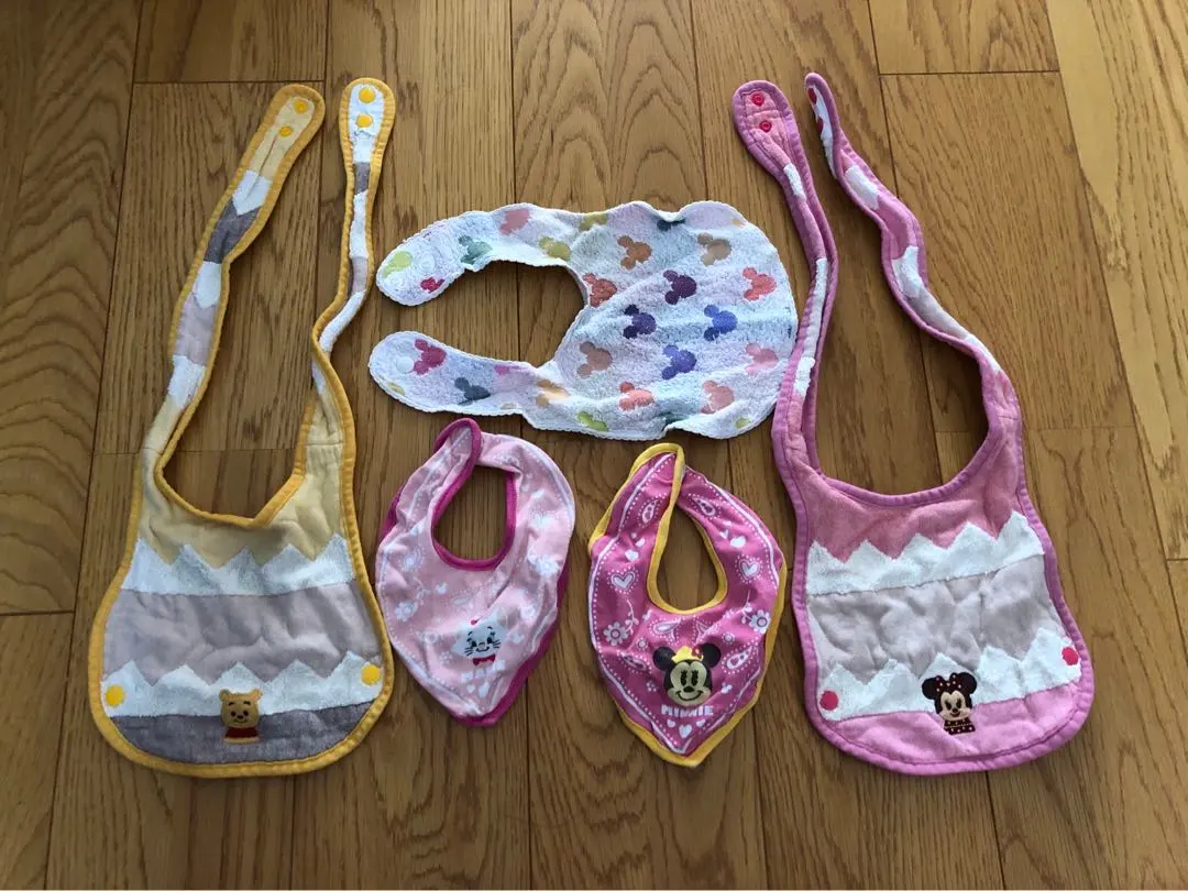 Thumbnail of 【Kidea・Disney Resort Exclusive】Baby Bib Set (5 Pieces)
