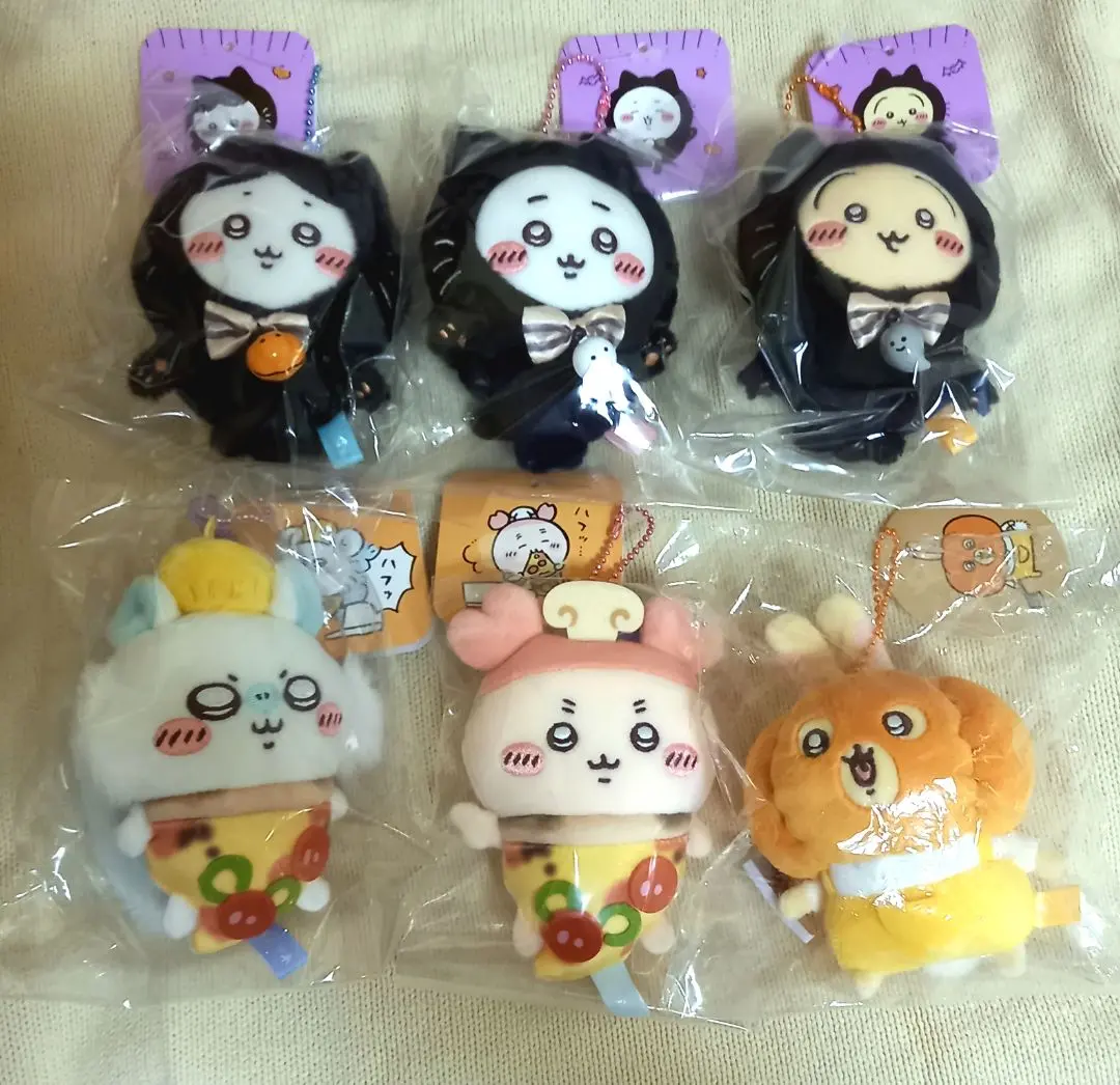 Thumbnail of Chikawa Halloween Mascot Set of 6, Mostly Usagi