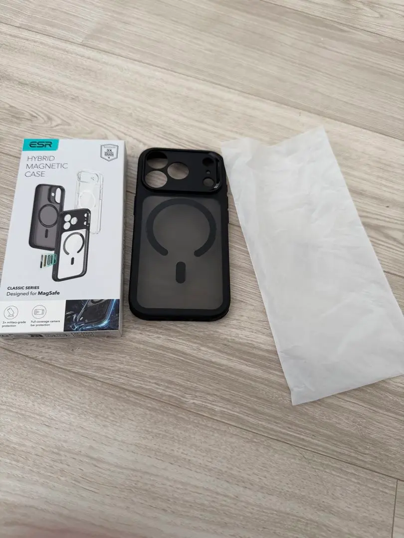 Thumbnail of Unused iPhone 17 Pro ESR Hybrid Magnetic Case