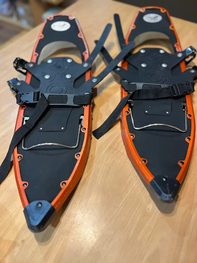 North Eagle - 未使用、スノーシュー Amazon | [ノースイーグル] 雪山 スノーシュー 収納ケース付き