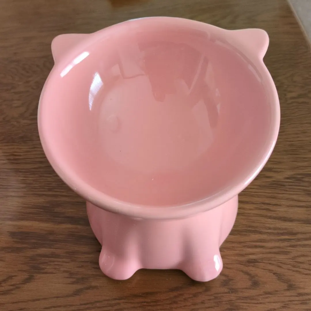 Thumbnail of Pet food bowl