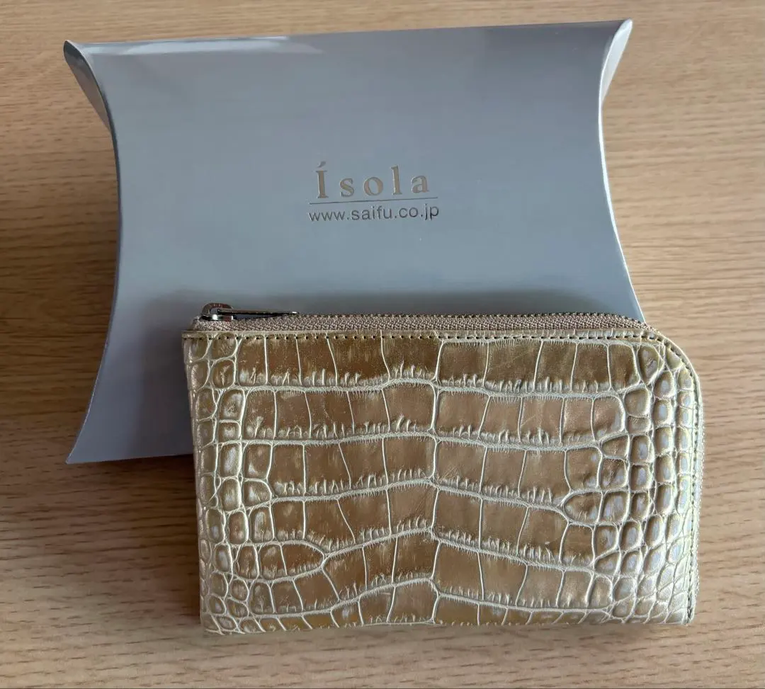 2025年最新】isola 二つ折り財布の人気アイテム - メルカリ