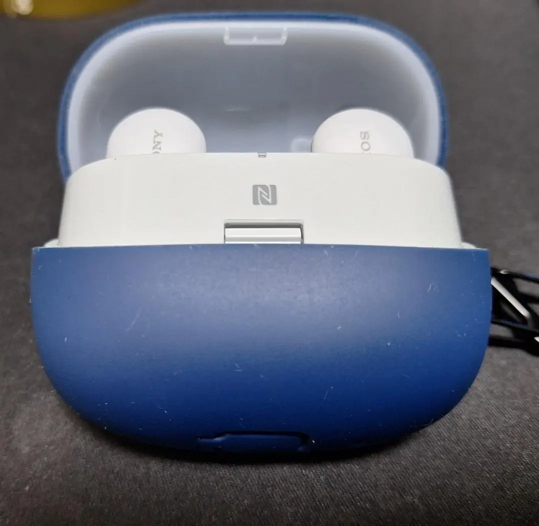 SONY ワイヤレスステレオヘッドセット WF-SP900 ホワイト 中古美品 中古] SONY ワイヤレスステレオヘッドセット WF-SP900 白 / Used Fun