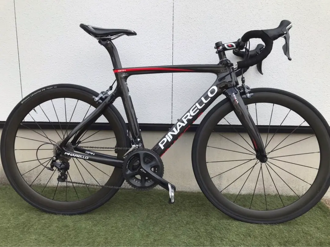 PINARELLO DOGMA F8 カーボンドライにて修理歴あり PINARELLO DOGMA F8 カーボンドライにて修理歴あり PINARELLO