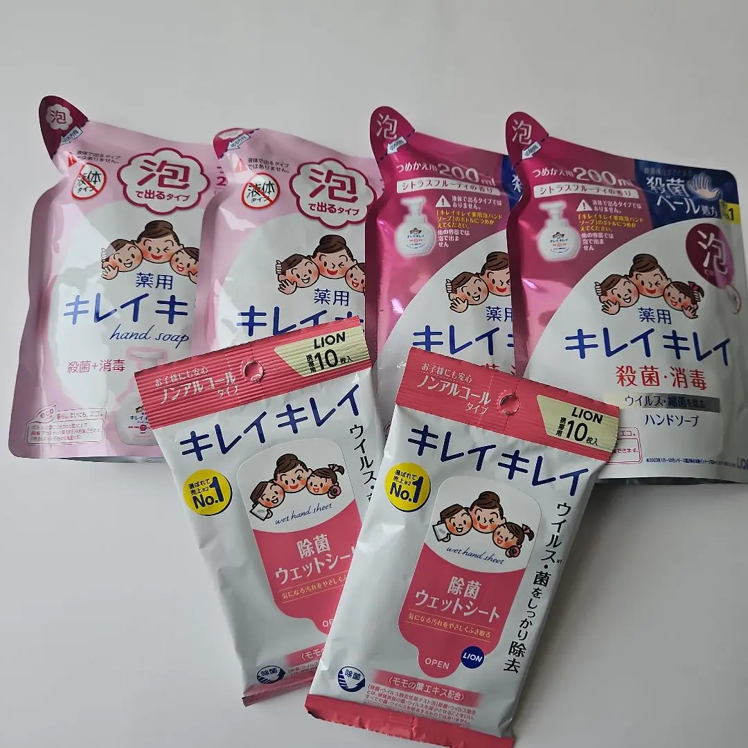 キレイキレイ 泡沫洗手液補充裝・除菌濕紙巾套裝 的縮圖