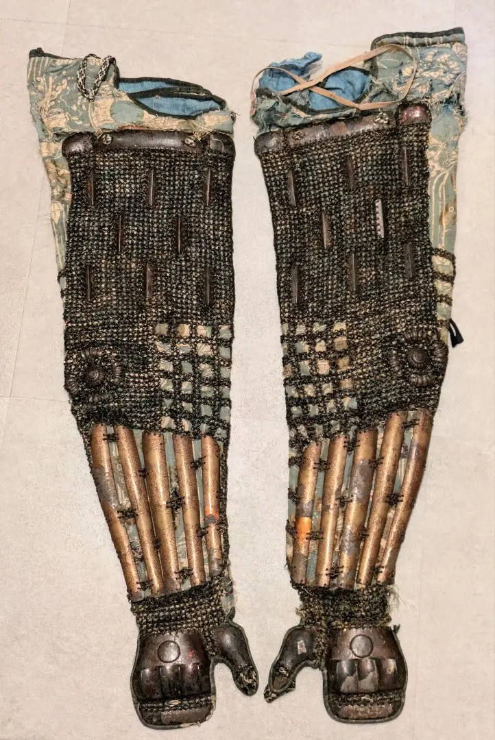 甲冑の籠手 00000-135.jpg