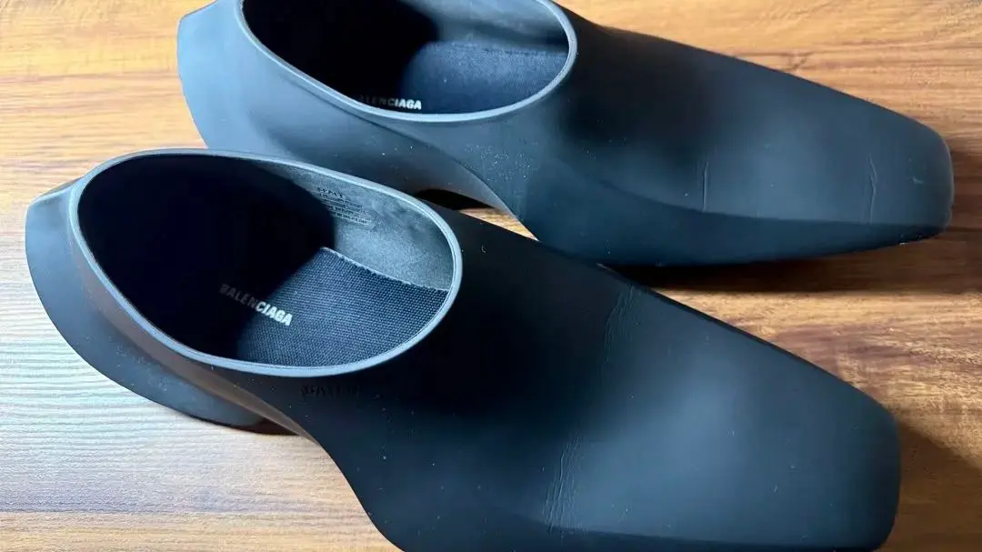 [最終値下げ]BALENCIAGA スペースシューズ 44 2025年最新】space shoe balenciagaの人気アイテム - メルカリ