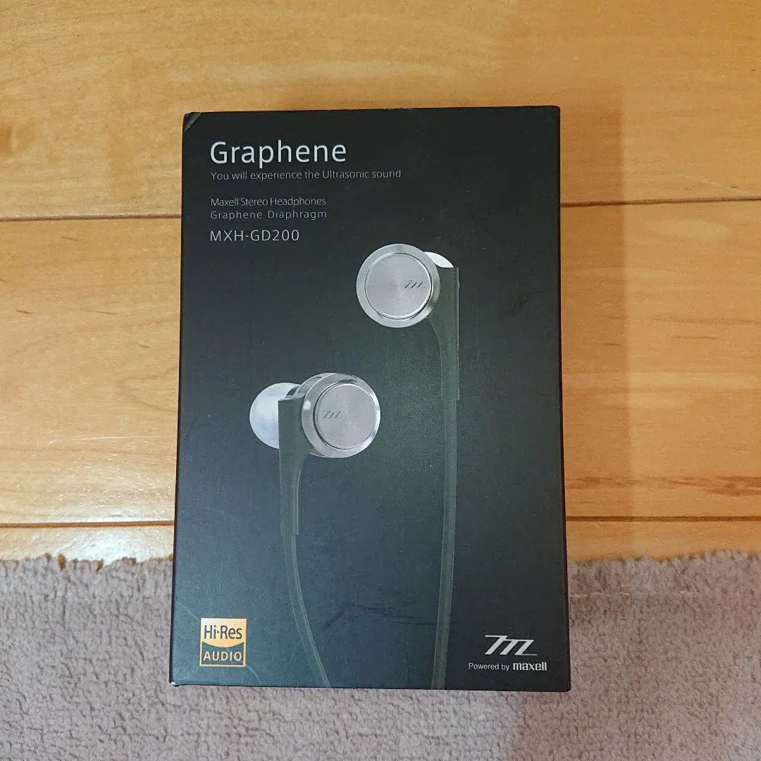 Graphene maxell MXH-GD200 SILVER ブラック 販売終了】マクセル maxell 【ハイレゾ対応】 カナル型 イヤホン