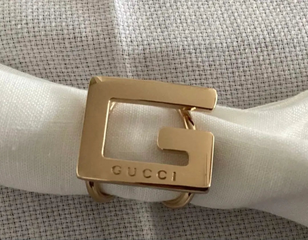 2025年最新】グッチスカーフリングの人気アイテム - メルカリ