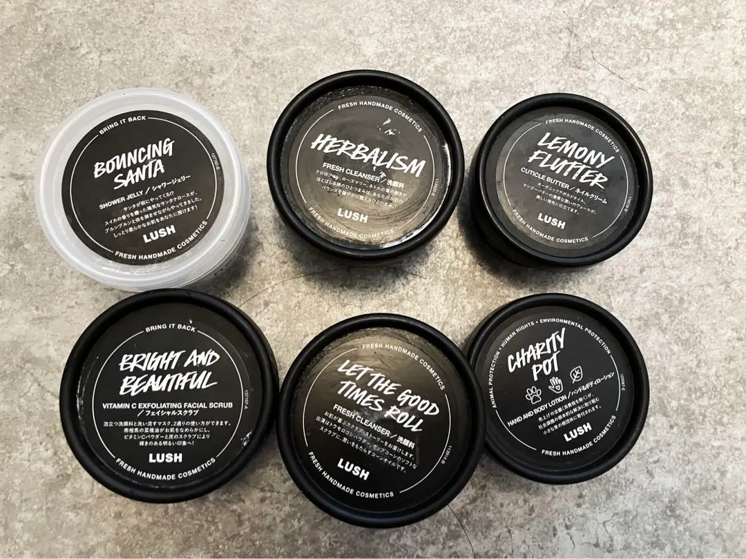 LUSH 空き容器 60個セット LUSH 空き容器 60個セットクラシック