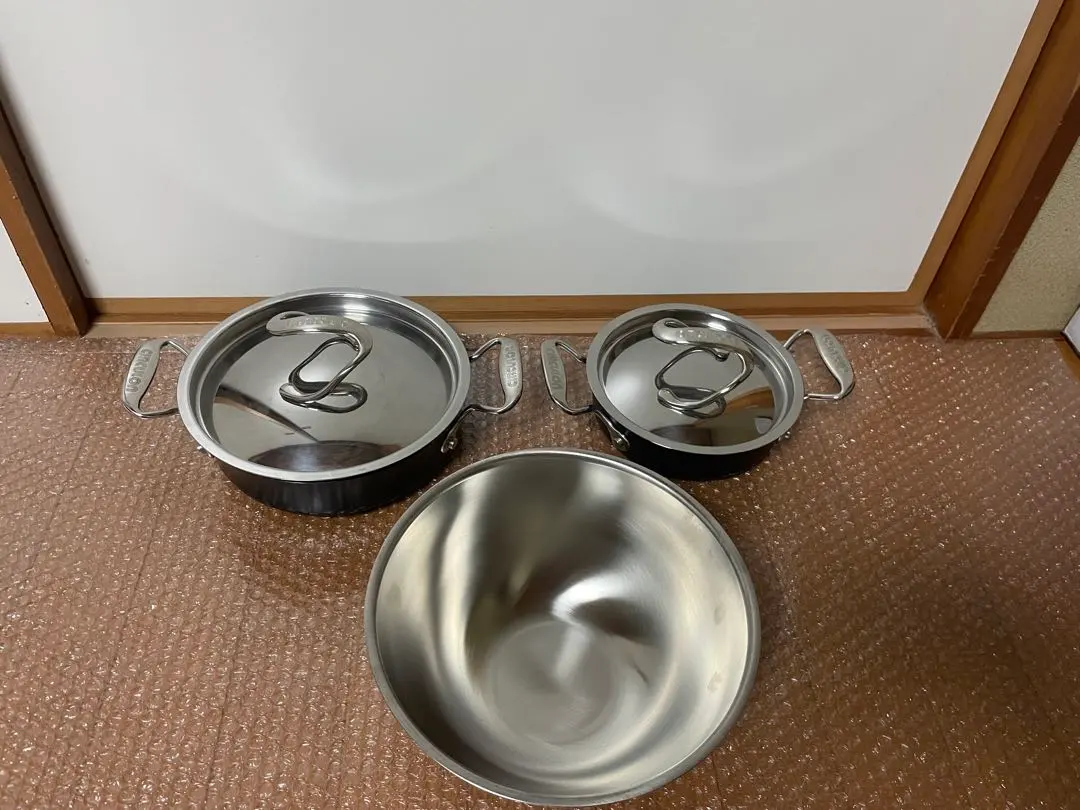 Thumbnail of Meyer Circulon Thin-Profile Stockpot