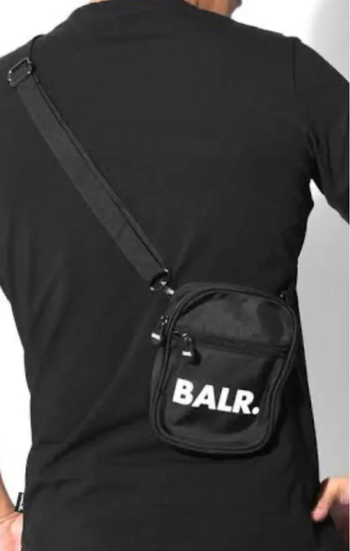 BALR ボーラー　メイプルパンツ美品 ブラック ショルダーバッグ org.jpg