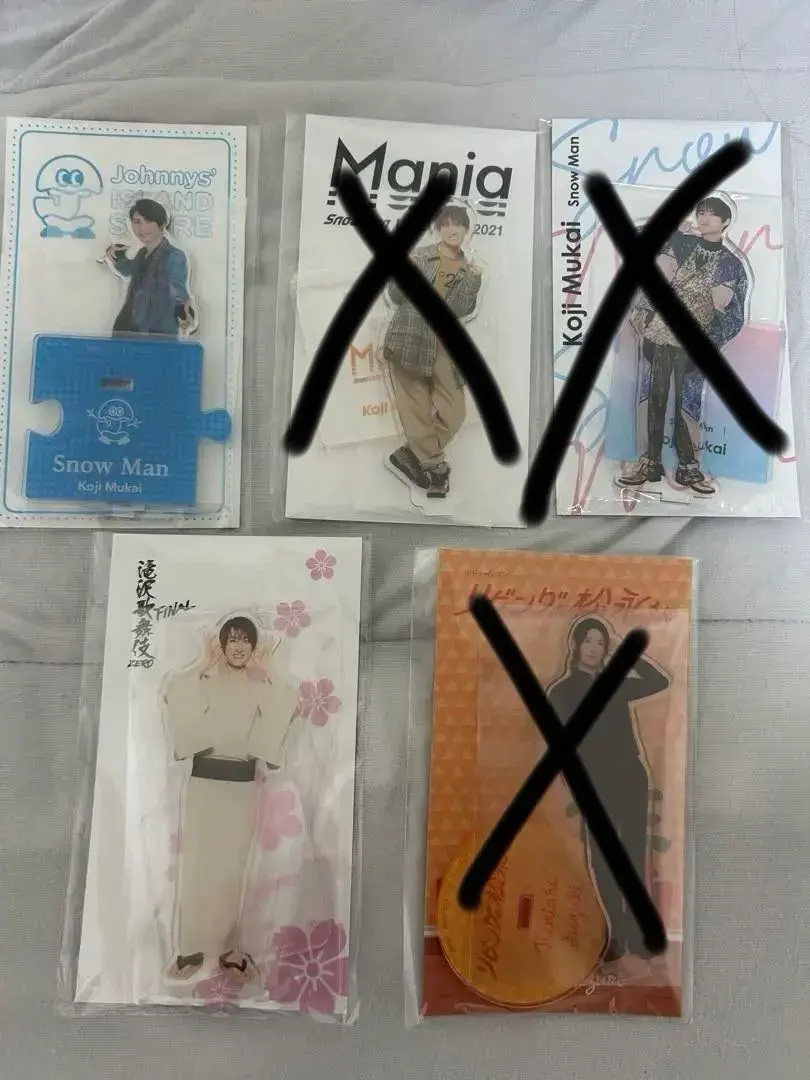 Thumbnail of Koji Mukai Acrylic Stand Set