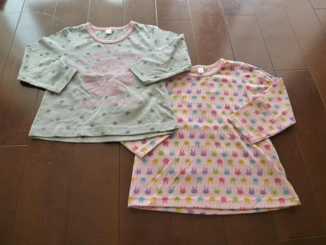 Thumbnail of 95cm, set of 2, long-sleeved T-shirts...100