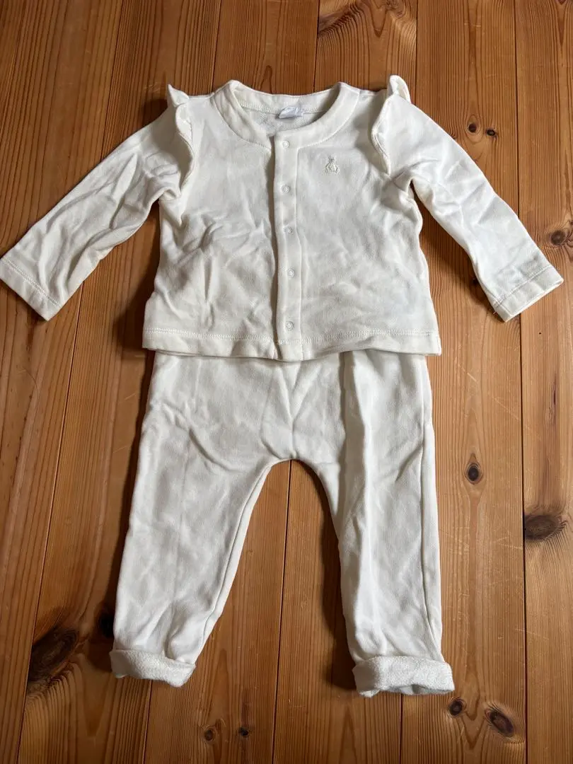 Thumbnail of GAP baby set-up