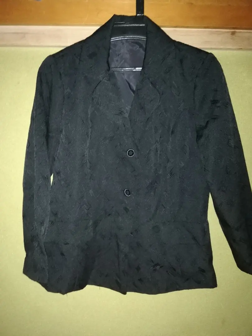 Thumbnail of Women's jacket