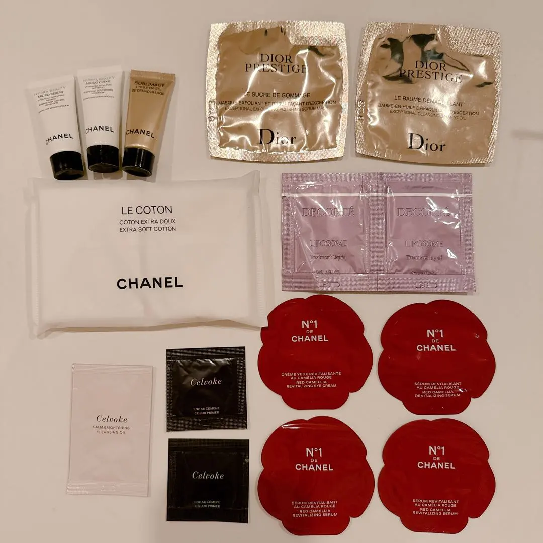 Thumbnail of Luxury 15-Piece Set: Department Store Cosmetics Sample Set from CHANEL, Dior, etc.