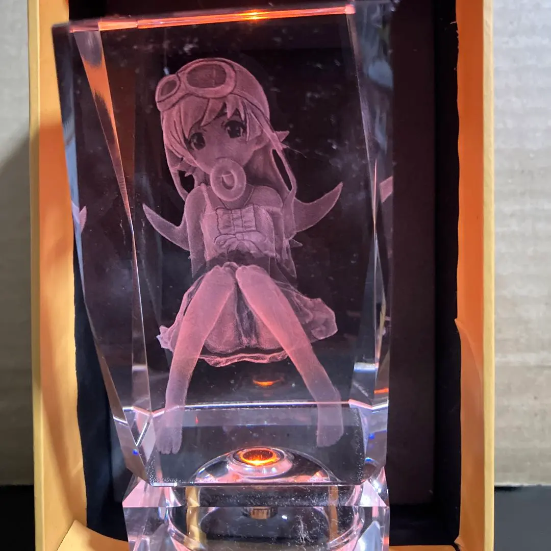 3Dクリスタルオブジェクト 戦場ヶ原ひたぎ 忍野忍 3Dクリスタルオブジェクト 戦場ヶ原ひたぎ 忍野忍