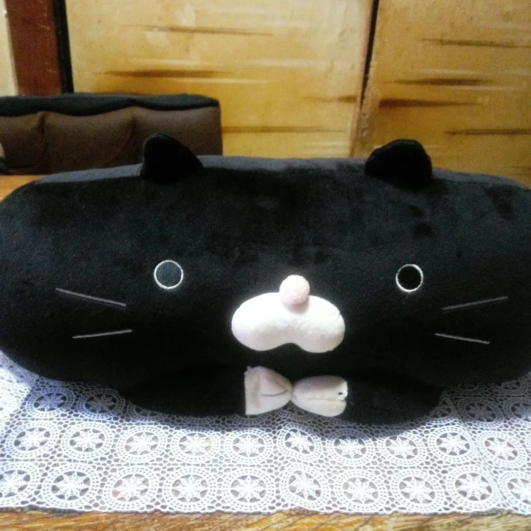 Thumbnail of Black Cat Shiver Cushion