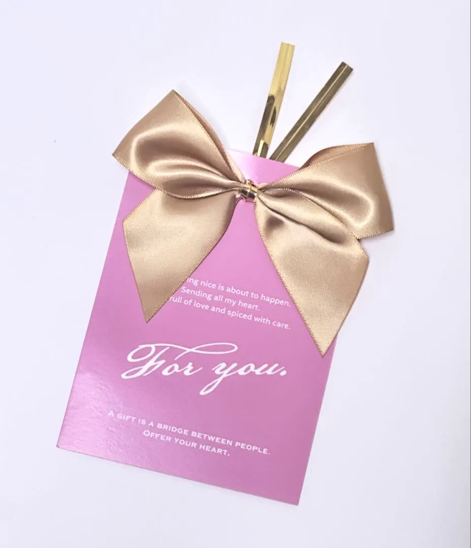 Thumbnail of Ribbon with tag and wire tie for wrapping, set of 10