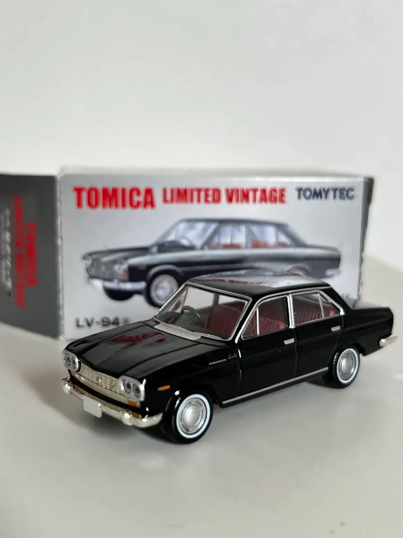 Thumbnail of Tomica LV-94 Cedric Special 6