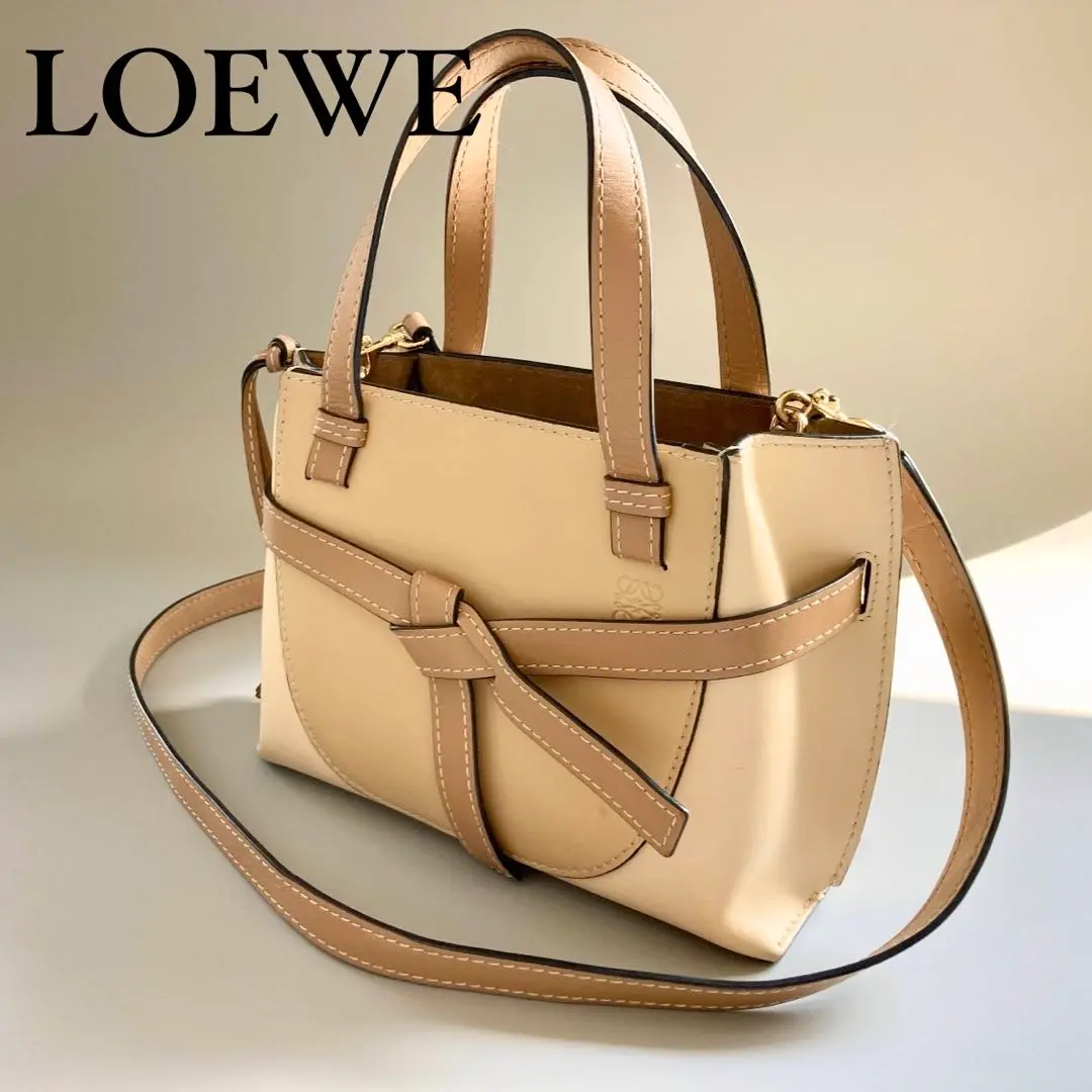 ひかり 新品未使用 LOEWE ゲートトップハンドルバッグミニ 希少 2025年最新】loewe ロエベ ゲート トップハンドル ミニ バッグの
