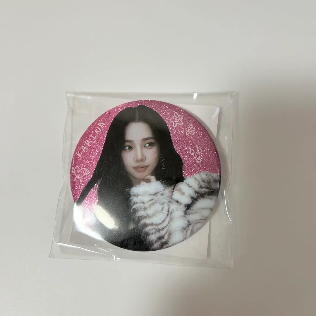 aespa 隨機玩具 徽章 B Karina 的縮圖