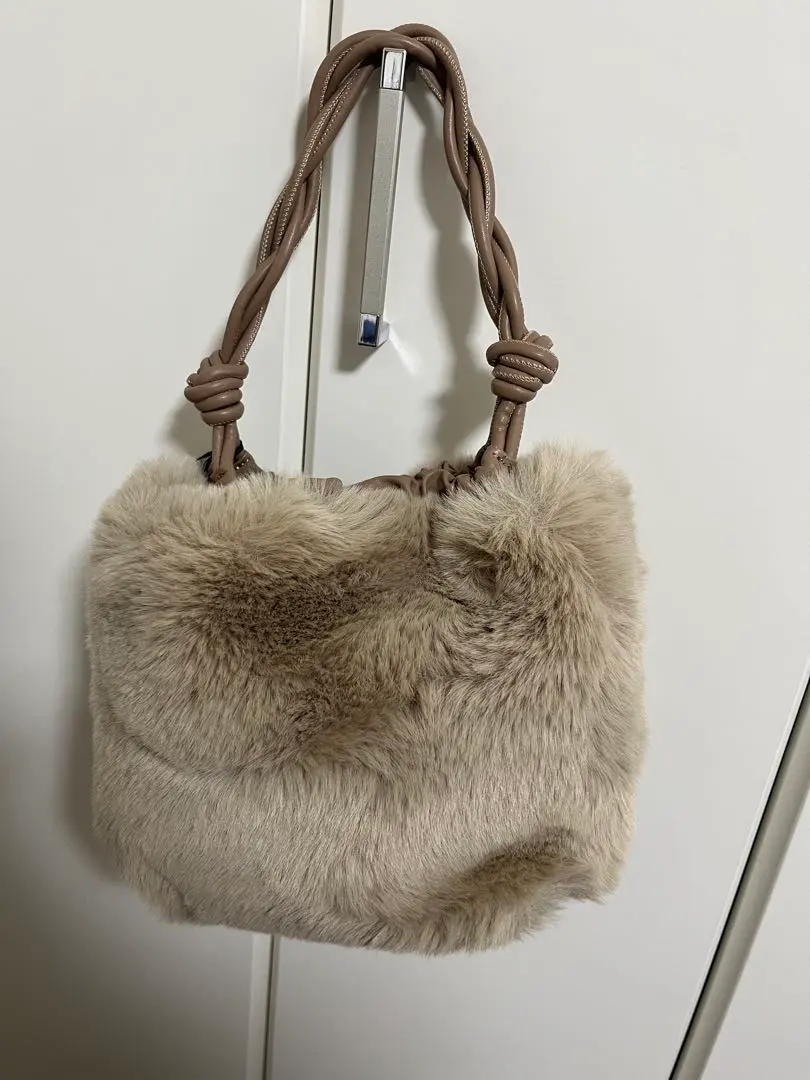 Thumbnail of [Cachellie] Shoulder bag
