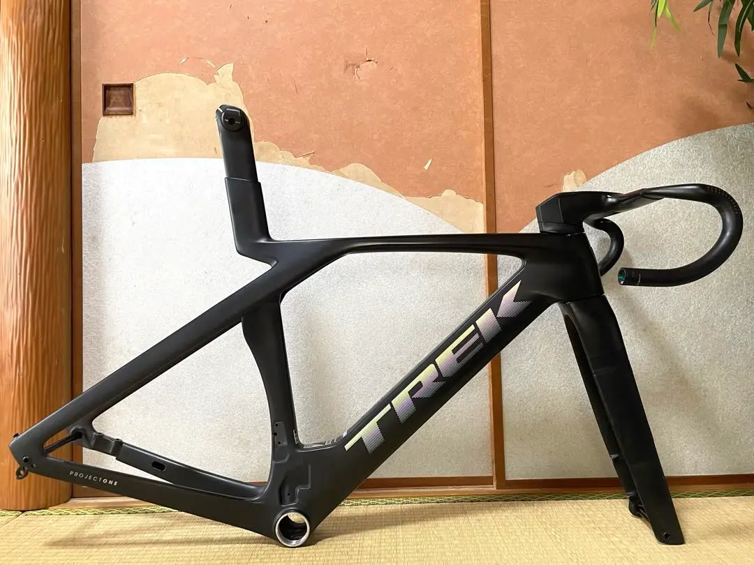 TREK MADONE SLR GEN7 フレームセット＋ハンドル ジャンク 2025年最新】madone slr gen 7の人気アイテム - メルカリ